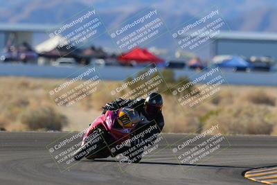 media/Oct-29-2022-CVMA (Sat) [[14c0aa3b66]]/Race 9 Amateur Supersport Middleweight/